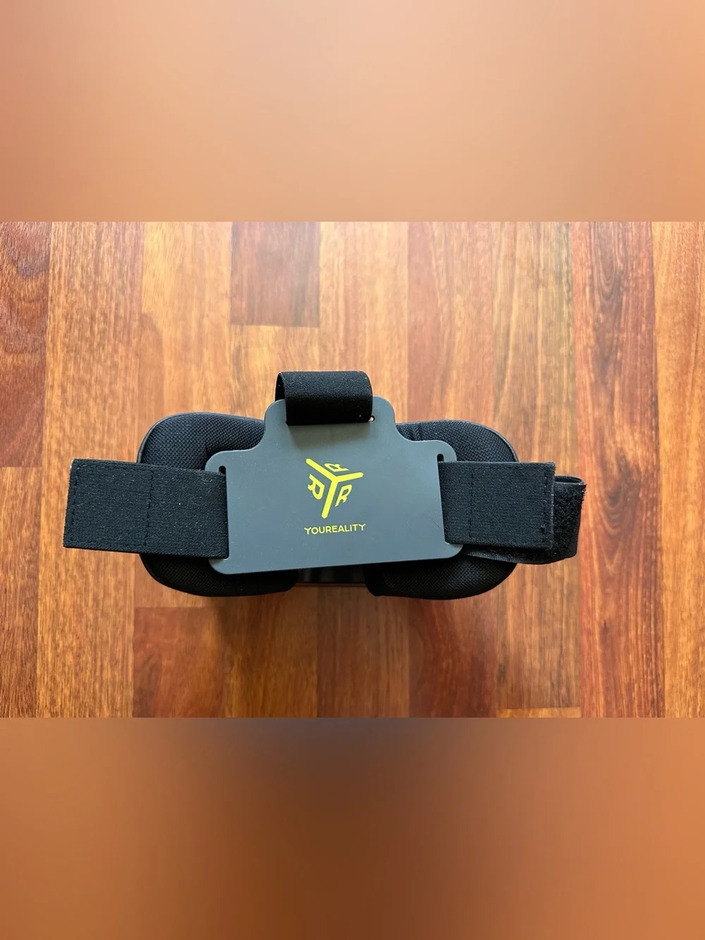 iJoy YOUREALITY Virtual Reality Smartphone Helmet